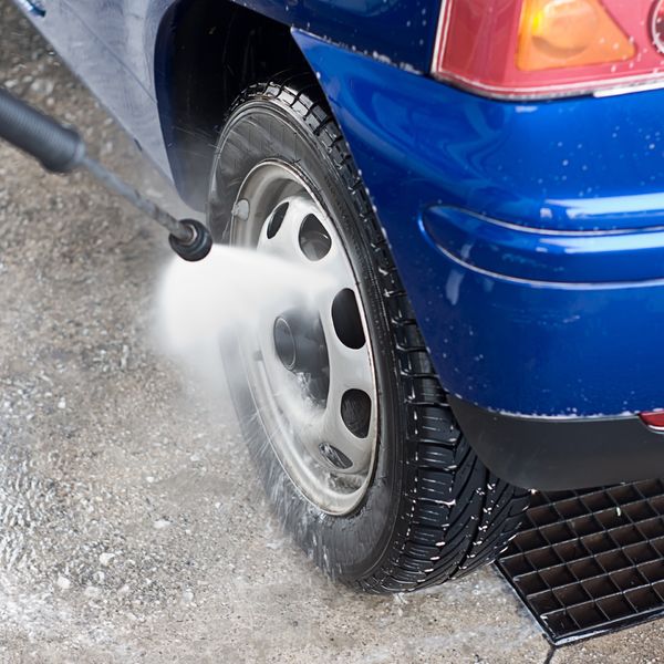 福岡で洗車等を手掛ける当社の求人はこちらです